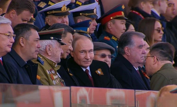 Парад путіна в москві: хто з світових лідерів приїхав і як кремлівський диктатор привласнив перемогу