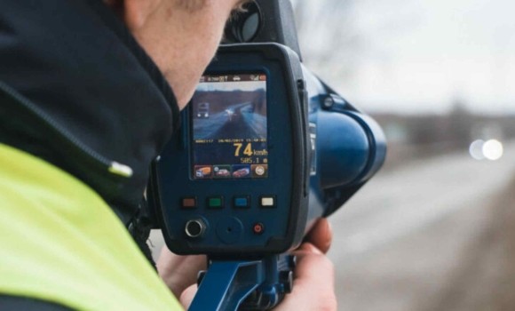 Патрульні працюватимуть з приладами TruCAM на 14 нових ділянках доріг