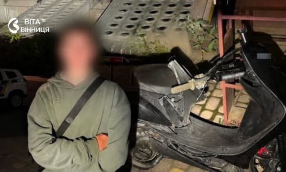 Патрульні у Вінниці зупинили нетверезого водія скутера без прав