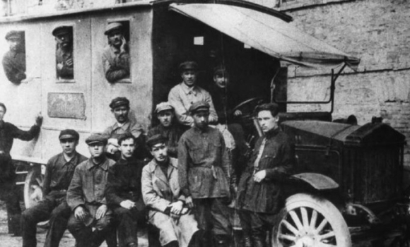 Першу в історії України маршрутку виготовили у 1922 році - їздила до Вінниці