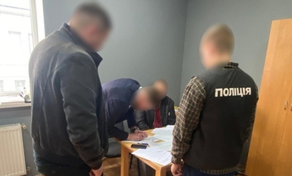 Підрядник привласнив 400 тис. грн на закупівлі ліфтового обладнання для вінницької лікарні