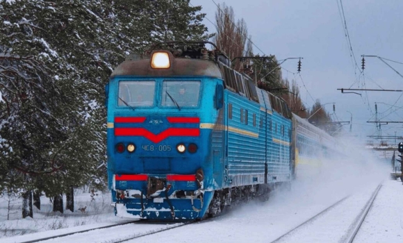 Підвищена небезпека ворожого удару затримала поїзди, які рухаються Вінниччиною