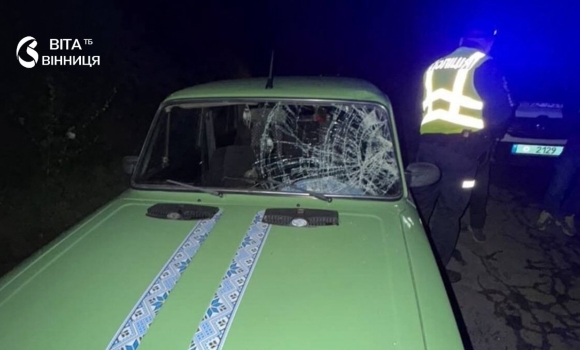 Пішохода збили просто на узбіччі на Гайсинщині в лікарні опинився місцевий житель