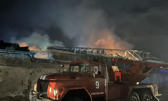 Після пожежі у Хмільнику перевірили повітря на вміст небезпечних речовин