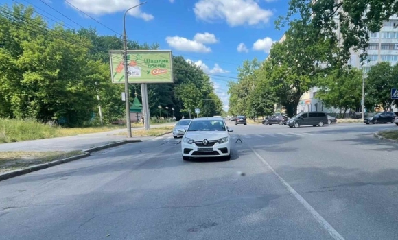 Поліція затримала водія, який збив дівчину на пішохідному переході у Вінниці