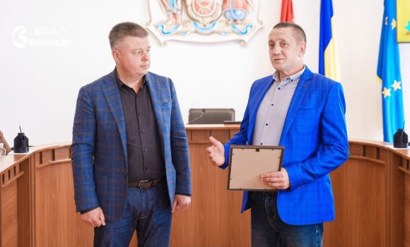 Понад 495 тисяч гривень на авто у День захисників вінницький ветеран Нацгвардії отримав допомогу від громади