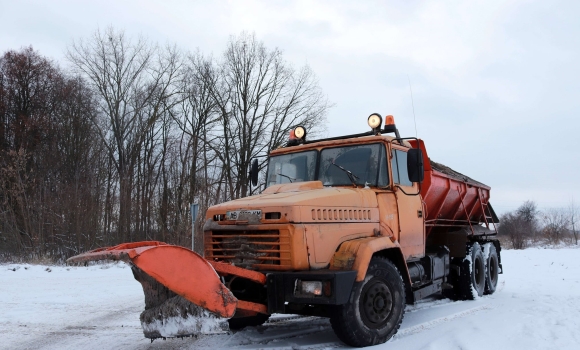 На дороги Вінницької області висипали 844 тонни піщано-соляної суміші