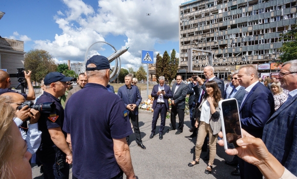 Посли країн ЄС та Ізраїлю відвідали Вінницю після ракетного обстрілу