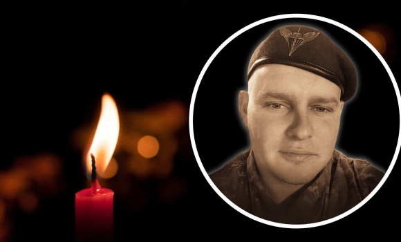Позивний «Гетьман» Вінниця прощається з 28-річним полеглим у бою стрільцем штурмової бригади Позивний «Гетьман» Вінниця прощається з 28-річним полеглим у бою стрільцем штурмової бригади