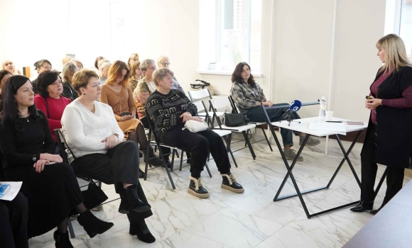 Проєкт бюджету Вінницької громади представили родинам полеглих і безвісти зниклих воїнів