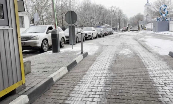 Прикордонники фіксують зростання трафіку на пунктах пропуску