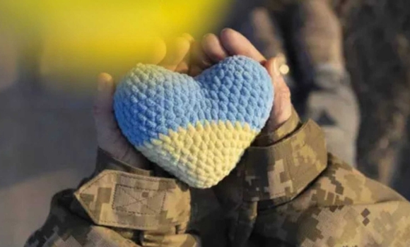 Приєднуйтесь до Новорічного збору для військових у вінницькому шпиталі