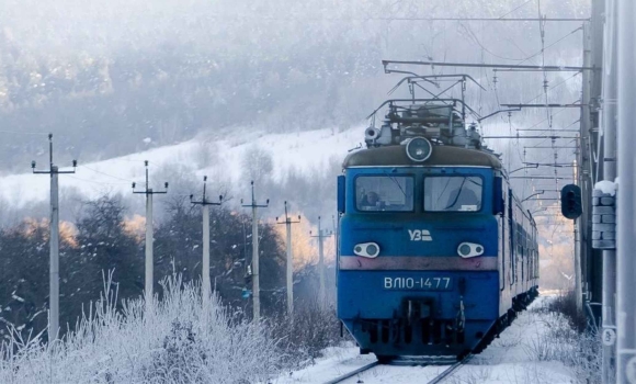 Призначили новий поїзд далекого сполучення, який рухатиметься через Вінниччину Призначили новий поїзд далекого сполучення, який рухатиметься через Вінниччину