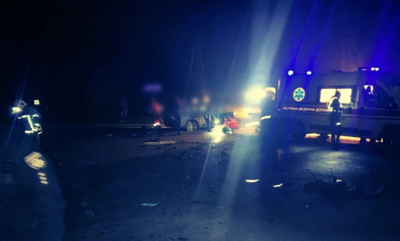 Пʼятеро осіб травмувались у нічній ДТП на Вінниччині, серед постраждалих - двоє дітей