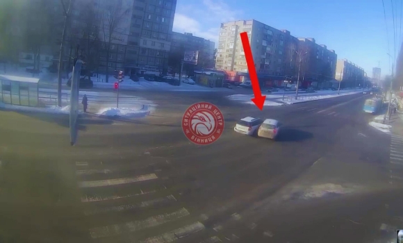 Ранком у Вінниці сталась ДТП на перехресті вулиць Келецької та Політехнічної
