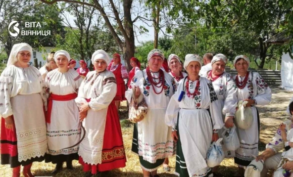 Рекордний Дідух для центральної площі Вінниці виготовлять зі снопів фестивалю в Серебринцях Рекордний Дідух для центральної площі Вінниці виготовлять зі снопів фестивалю в Серебринцях