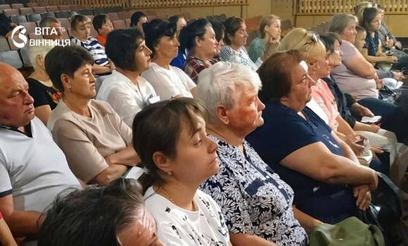 Родини військовополонених отримали індивідуальні консультації у Гайсині й Погребищі