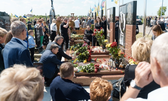 Роковини трагедії: у Вінниці вшанували пам'ять дев'ятьох полеглих КОРДівців