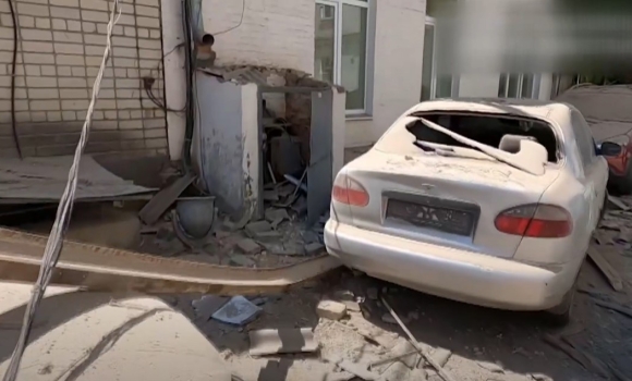 Російська армія обстріляла медзаклад у Херсоні