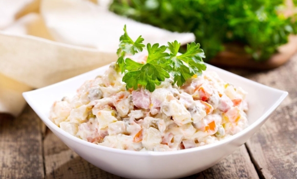 Індекс олів'є: найдорожчі новорічні салати в країні цього року будуть у Вінниці?