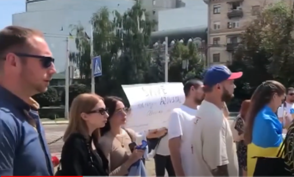 Україна розпочала процедуру повернення тіл та вимагає доступ до місця вибуху та поранених в Оленівці