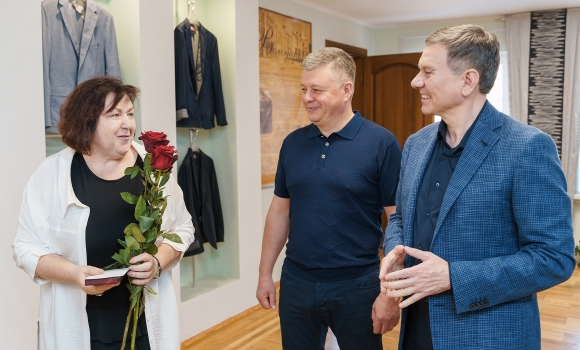 Сергій Моргунов привітав зі столітнім ювілеєм колектив фабрики "Володарка"