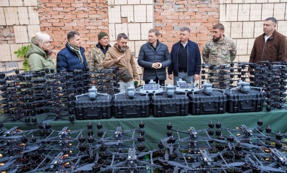 Ще дві військові частини отримали потужні FPV-дрони від Вінниці