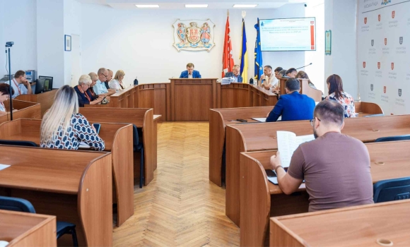 Ще восьми суб'єктам господарювання Вінниці компенсують витрати за створення робочих місць