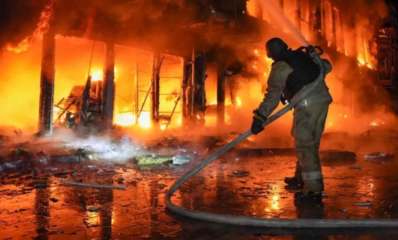 Що чекає на енергосистему та як українцям підготуватись до постійних відключень