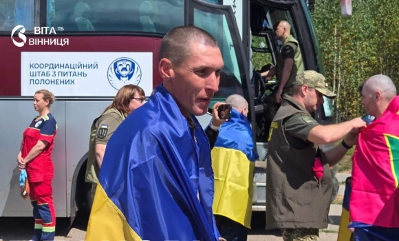 Шестеро вінничан повернулися з російського полону додому