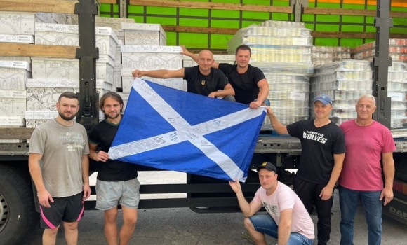 Шотландські волонтери передали гуманітарну допомогу Вінниччині