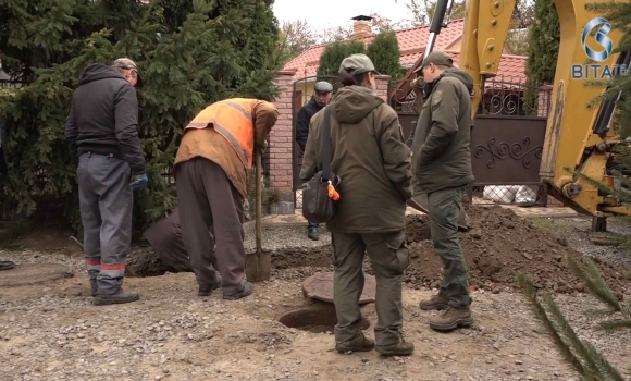 Штраф за злив відходів у струмок у Вінниці виявили новий випадок забруднення водойми