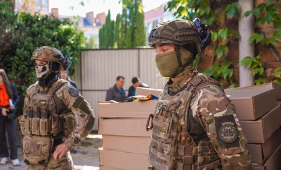 Спецпідрозділу ГУР «Артан» від команди Міжрегіонального гумштабу отримав пікап і дрони