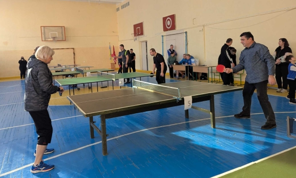 Стартував благодійний тенісний турнір серед освітян Вінницької громади