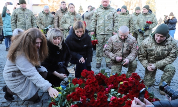 Три роки повномасштабного вторгнення у Вінниці вшанували пам’ять про загиблих