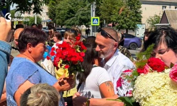 Тульчинщина зустріла звільненого з полону Сергія Литвенюка