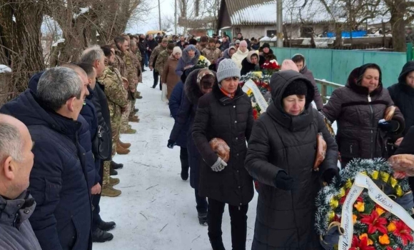 Тульчинська громада прощалась із загиблим на Курщині земляком