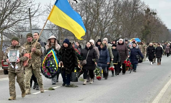 Тульчинська громада прощалась з 29-річним Героєм