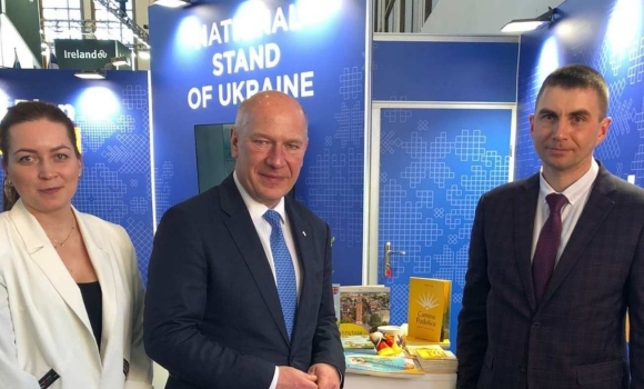 Туристичний потенціал вінницького регіону представили на найбільшій світовій виставці