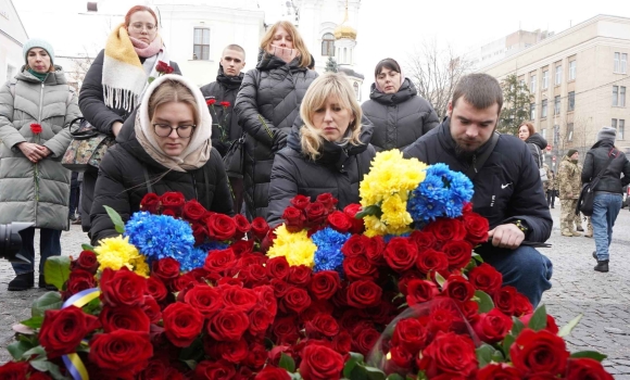 У День Соборності вінничани вшанували подвиг героїв