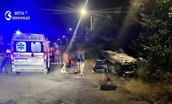 У ДТП на Житомирщині загинули водій з Вінниччини та 10-річний пасажир авто
