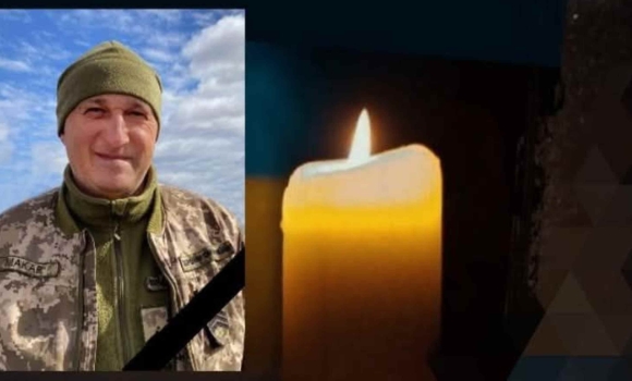 У Гайсині “коридором шани” прощатимуться з загиблим на фронті земляком