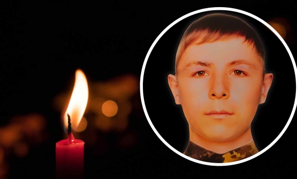 У Гайсинському районі “живим коридором” зустрінуть померлого воїна
