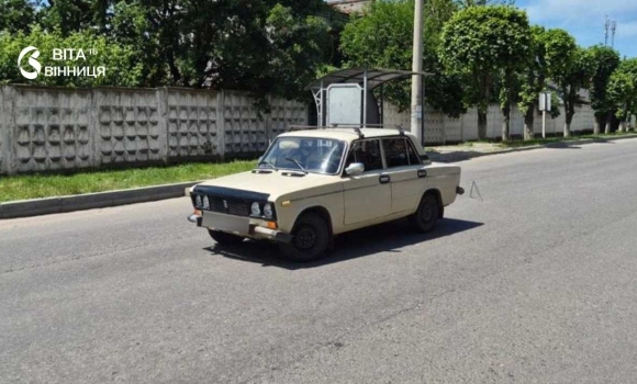 У Гнівані автомобіль ВАЗ збив 17-річного пішохода, який перетинав дорогу у невстановленому місці