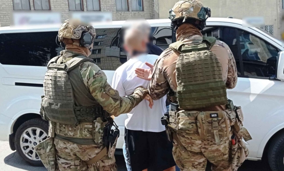 У Гнівані дует-наркоторговців щомісяця заробляв 400 тис. грн на канабісі