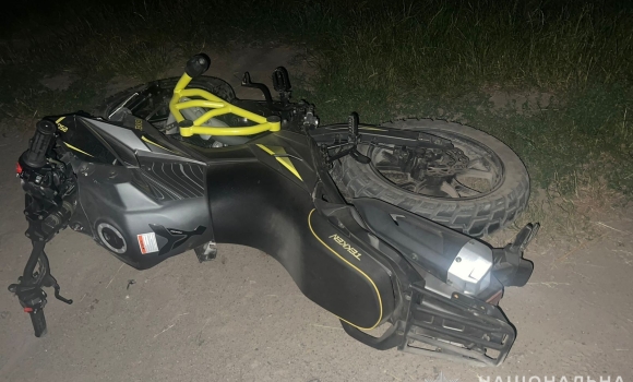 У Хмільницькому районі зіткнулись два мотоциклісти - один загинув, інший у реанімації