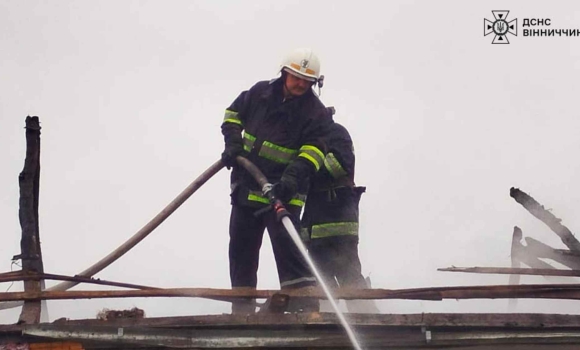 У Крижопільській громаді згорів дах житлового будинку