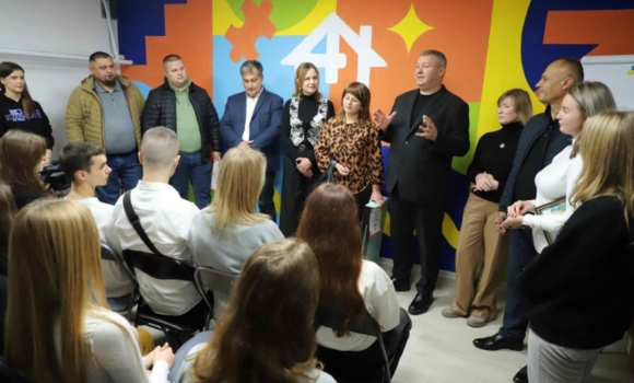 У Літинській громаді відкрили молодіжний простір «Квадратура»