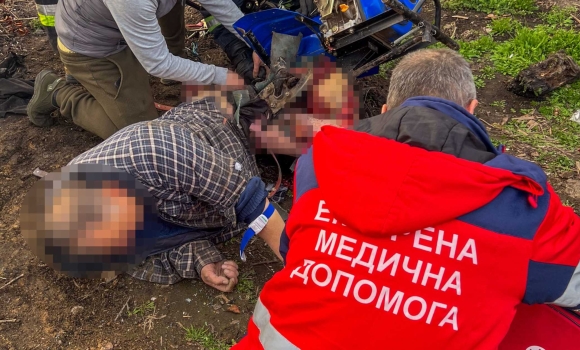 У Липовці ноги чоловіка затисло в механізмі мотоблока У Липовці ноги чоловіка затисло в механізмі мотоблока