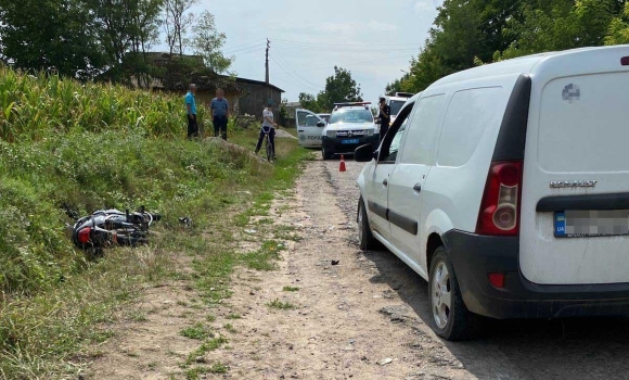 У Могилів-Подільському районі водій Renault збив 15-річного мотоцикліста 